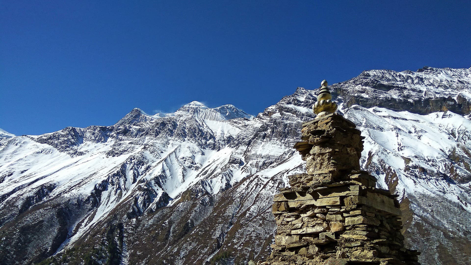 Nepal hero